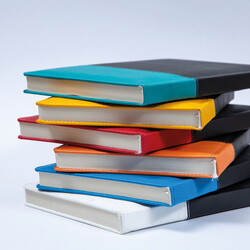 17x24 BEYKOZ GÜNLÜK AJANDA KIRMIZI - 2